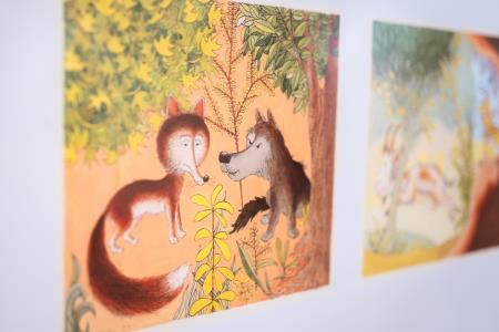 Ilustracije slovenskih ljudskih' v knjižnici